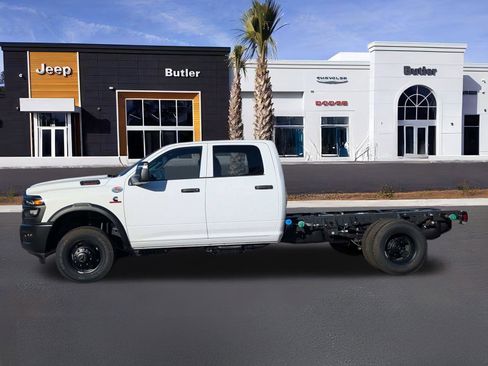New 2026 RAM 3500 Tradesman image 3