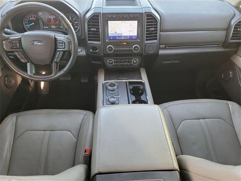 Used 2021 Ford Expedition Limited image 14
