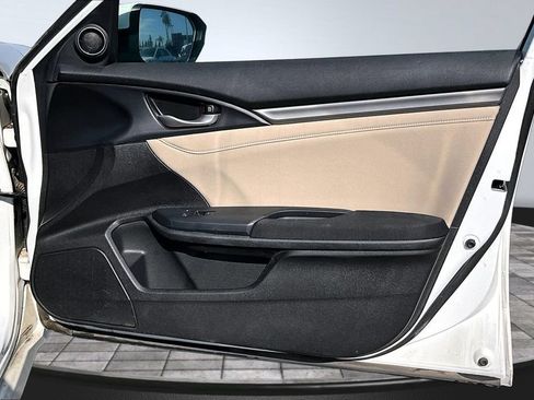 Used 2019 Honda Civic EX image 15