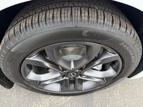 New 2026 Chrysler Pacifica Select image 3