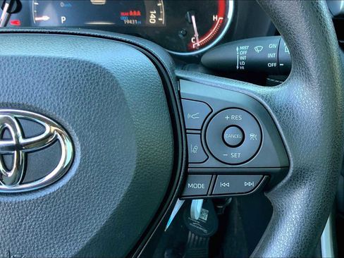 Used 2023 Toyota RAV4 LE FWD image 22