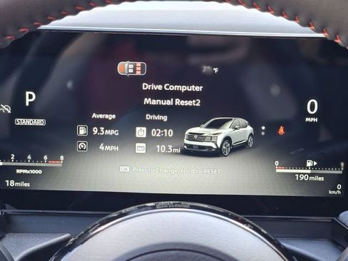 New 2026 Nissan Kicks SR image 18