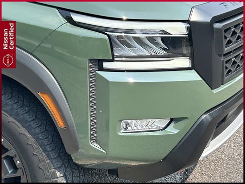 Certified 2024 Nissan Frontier PRO-4X w/ Pro Premium Package AWD/4WD image 10