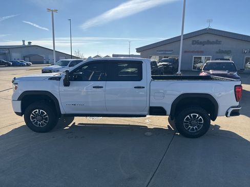 Used 2022 GMC Sierra 2500 AT4 image 4