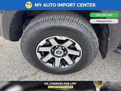 Used 2023 Toyota 4Runner TRD Off-Road Premium w/ Moonroof Package image 9