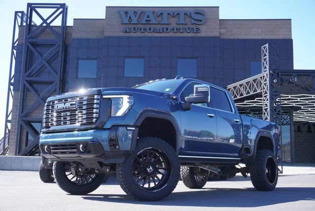 Used 2026 GMC Sierra 3500 Denali Ultimate AWD/4WD image 3