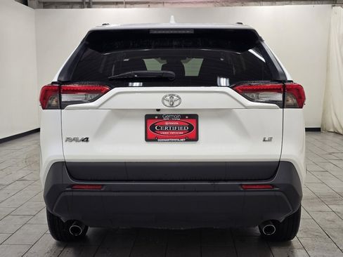 Certified 2021 Toyota RAV4 LE image 12