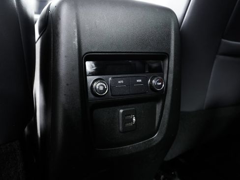 Used 2021 Buick Enclave Essence w/ LPO, Floor Liner Package FWD image 19