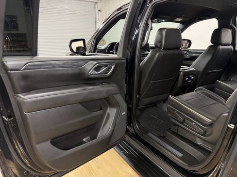 Used 2021 GMC Yukon XL SLT RWD image 14