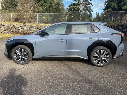 New 2026 Subaru Solterra Limited image 2