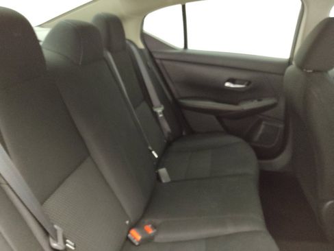 Used 2021 Nissan Sentra S FWD image 19