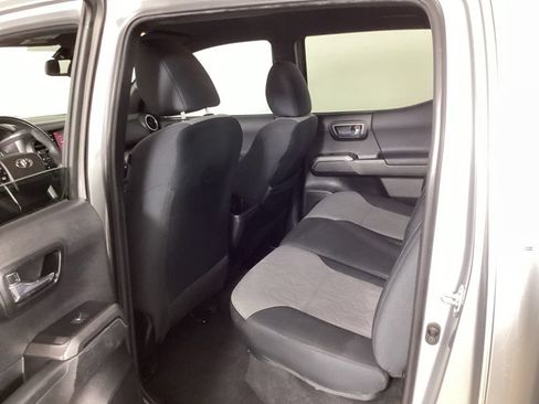 Used 2023 Toyota Tacoma TRD Sport w/ Advanced Technology Package AWD/4WD image 29