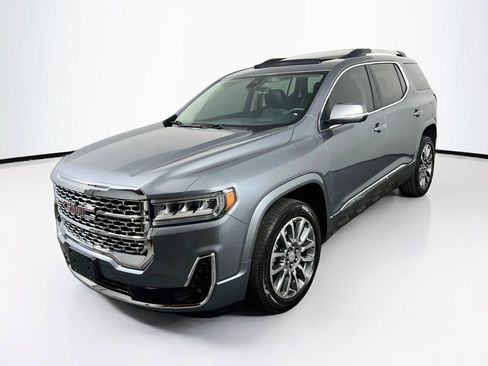 Used 2021 GMC Acadia Denali w/ GMC Pro Grade Package AWD/4WD image 3