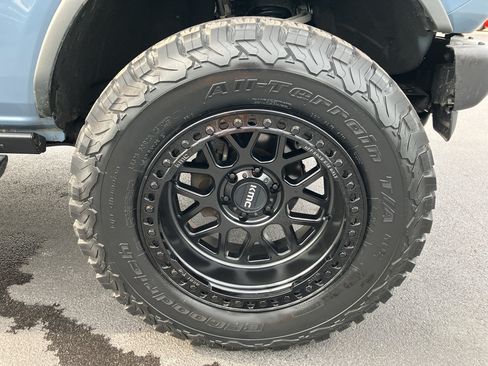 Used 2023 Ford Bronco Wildtrak AWD/4WD image 10