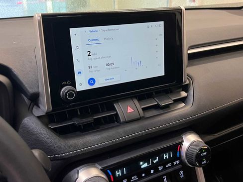 Certified 2024 Toyota RAV4 XLE image 25