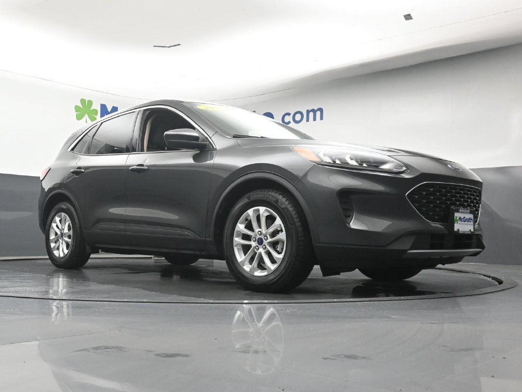 Used 2020 Ford Escape SE FWD image 25