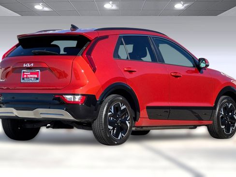 Used 2023 Kia Niro Wind image 3