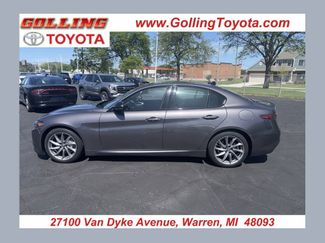 Used 2025 Alfa Romeo Giulia w/ Driving Assist Package RWD video 1