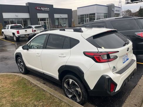 Used 2025 Subaru Crosstrek 2.5i Limited image 3