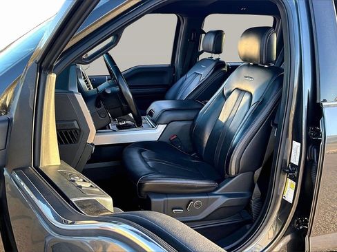 Used 2019 Ford F150 Platinum image 27