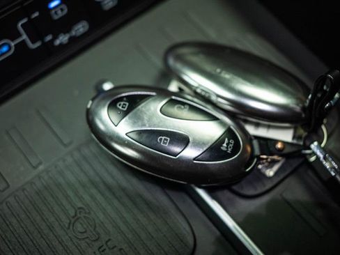 Used 2024 Hyundai Santa Fe SEL FWD image 24