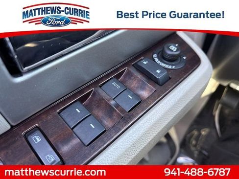 Used 2008 Ford Expedition EL Limited image 26