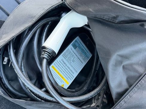 Used 2015 BMW i3 w/ Range Extender image 19