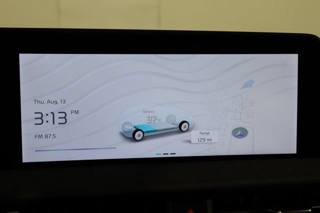 Used 2024 Kia EV6 Light RWD image 31