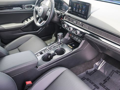 Certified 2023 Honda Civic Touring image 17