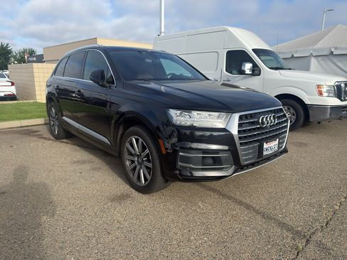 Used 2018 Audi Q7 3.0T Premium Plus AWD/4WD image 3