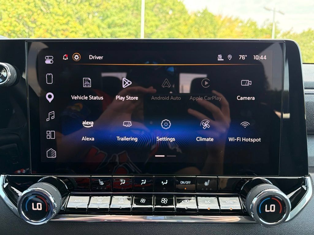 Certified 2025 Chevrolet Colorado Trail Boss AWD/4WD image 17