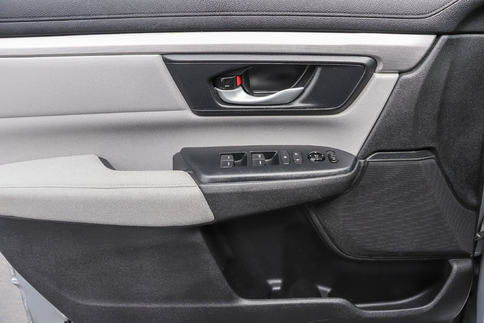 Used 2019 Honda CR-V LX image 22