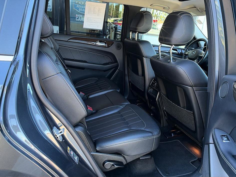 Used 2015 Mercedes-Benz GL 450 4MATIC image 34