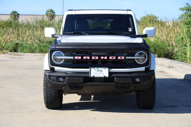 Used 2022 Ford Bronco Outer Banks AWD/4WD image 2