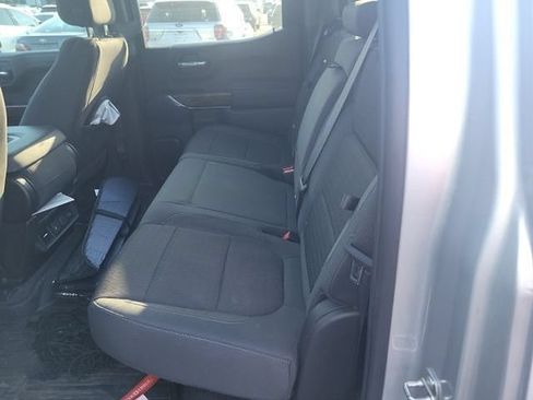Used 2019 GMC Sierra 1500 SLE w/ SLE Value Package AWD/4WD image 8