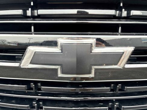 Certified 2023 Chevrolet Suburban RST image 32