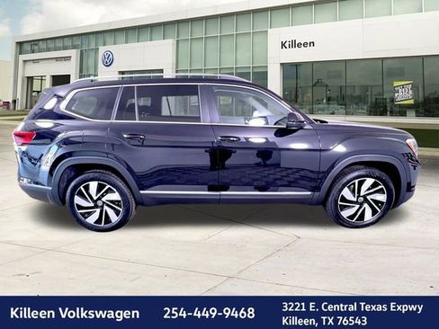 New 2025 Volkswagen Atlas SEL image 8