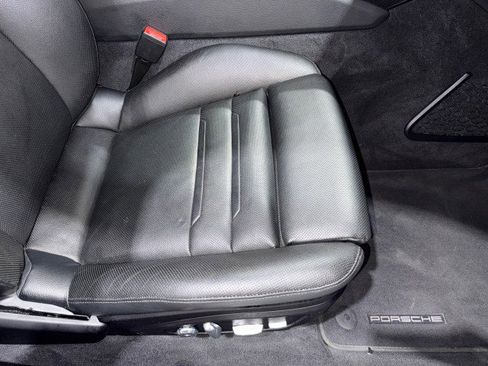 Used 2018 Porsche Panamera 4S image 63