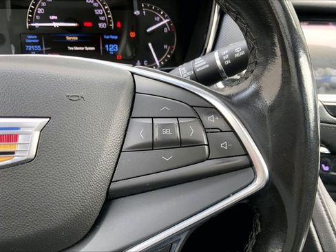 Used 2019 Cadillac XT5 Luxury FWD image 19