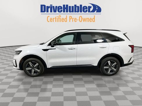 Used 2023 Kia Sorento EX w/ Panoramic Sunroof Package image 5