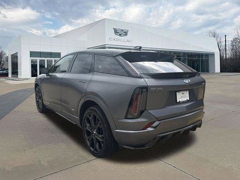 New 2026 Cadillac Optiq V image 5