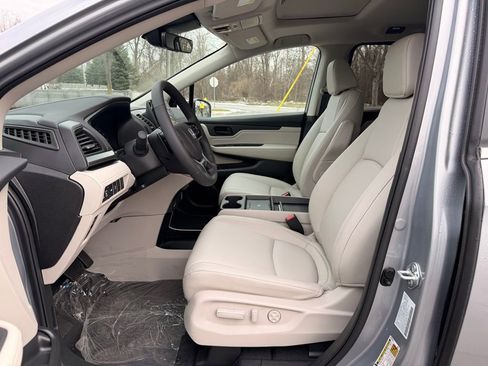 New 2026 Honda Odyssey EX-L image 11