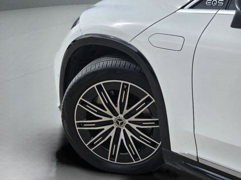 Used 2023 Mercedes-Benz EQS 580 4MATIC SUV image 28