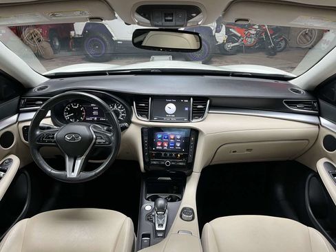 Used 2019 INFINITI QX50 Luxe w/ Cargo Package AWD/4WD image 9