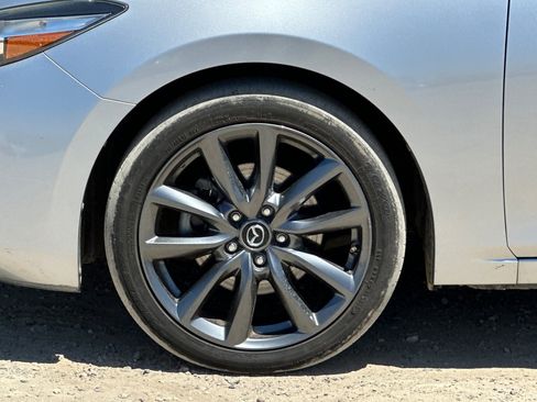 Used 2018 MAZDA MAZDA3 Touring FWD image 24