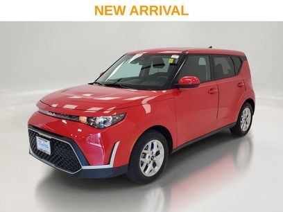 Used 2025 Kia Soul LX w/ LX Technology Package