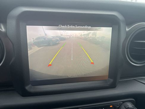 Used 2023 Jeep Wrangler Unlimited w/ Dual Top Group image 53