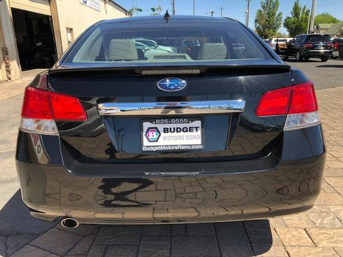 Used 2011 Subaru Legacy 2.5i Limited w/ Popular Equipment Group 2B AWD/4WD image 3