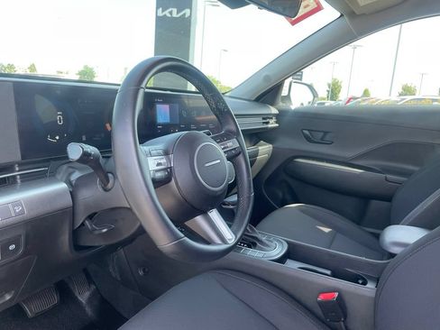 Used 2024 Hyundai Kona SEL FWD image 10