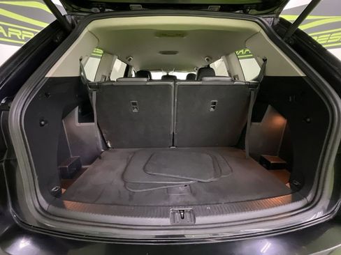 Used 2021 Volkswagen Atlas SE image 27